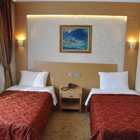 Gebze Palas Hotel Exterior photo